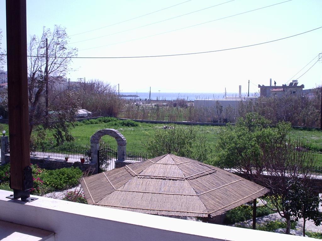 Esperides Apartment Batsi  Exterior photo